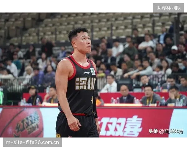 MVP贺希宁季后赛延续火热状态，深圳队凭借其关键发挥淘汰实力不俗的浙江稠州。